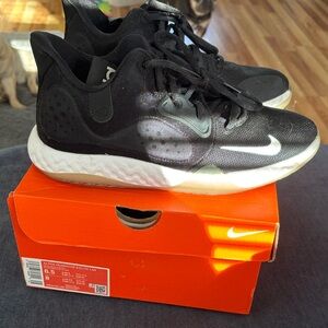 Nike Black and White Athletic Sneakers